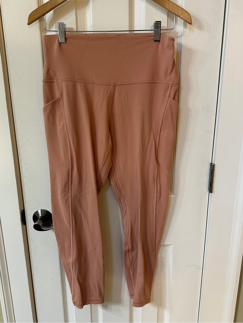 Lululemon Align High-Rise Pant with Pockets 25” size 10 Trendy Comfy Chic
